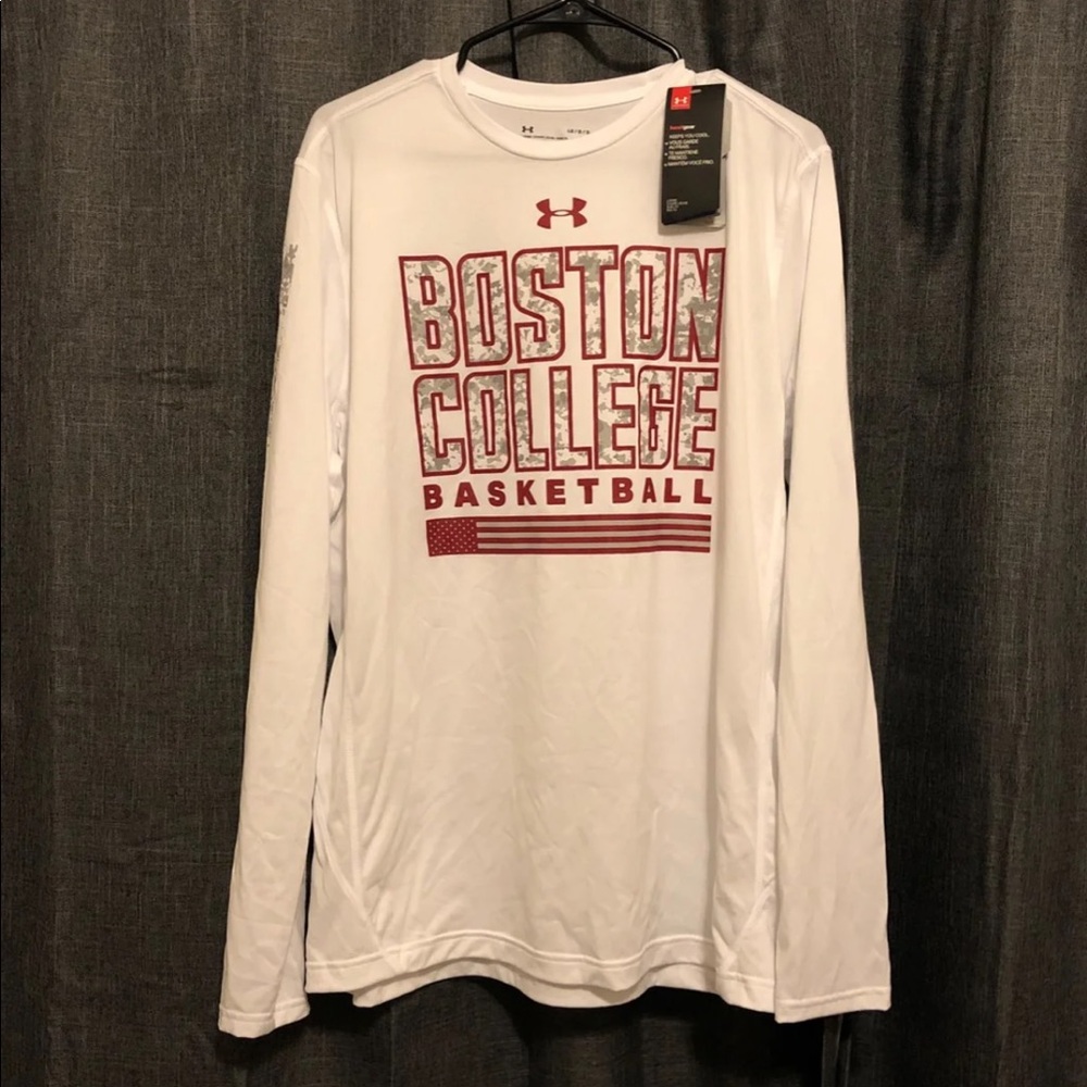 NWT Boston college basketball under armour tee